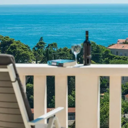 Apartamento Vista Deluxe *