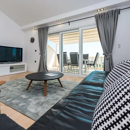 Apartamento Vista Deluxe *