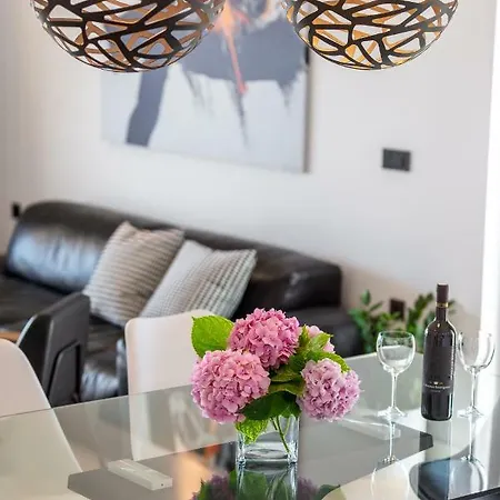 Vista Deluxe Apartamento *